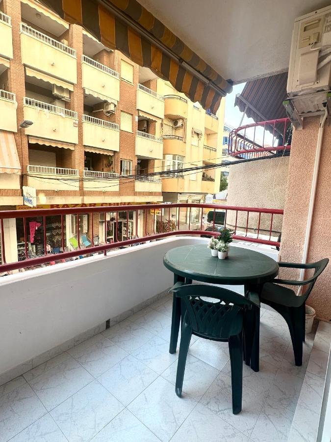 Estudio A 1 Minuto De La Playa Lejlighed Torrevieja Eksteriør billede