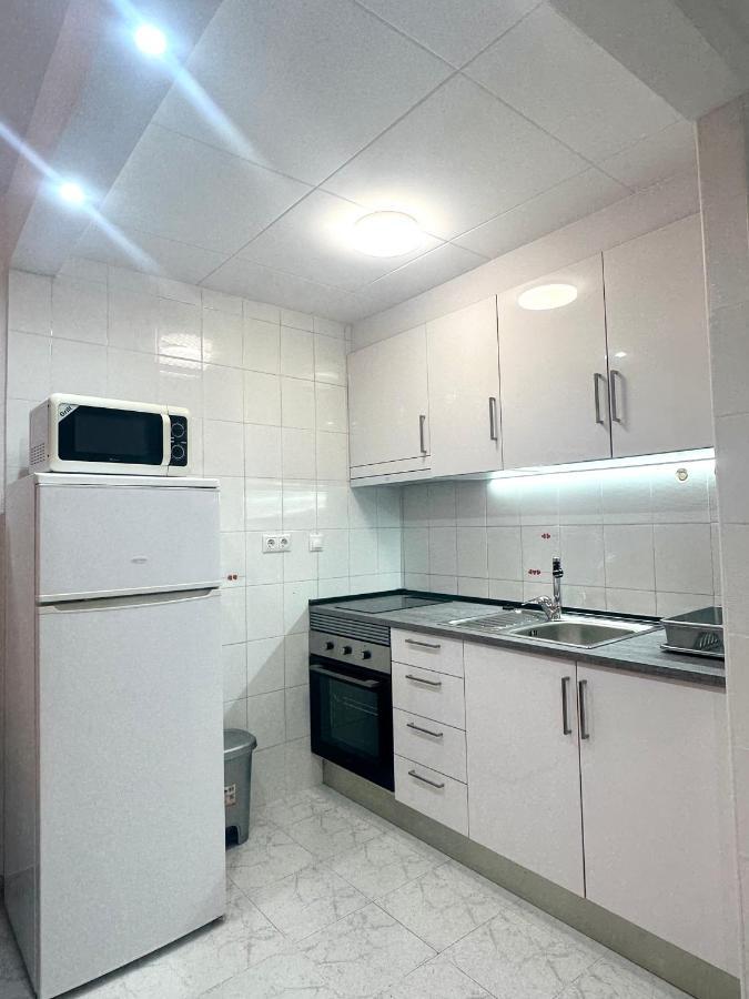 Estudio A 1 Minuto De La Playa Lejlighed Torrevieja Eksteriør billede